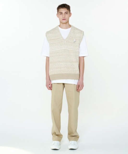 [에스티유] V neck bokashi knit vest beige
